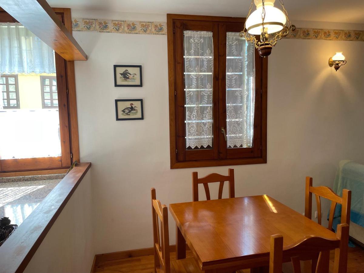 Apartaments Pirinenc Esterri d'Àneu Esterno foto