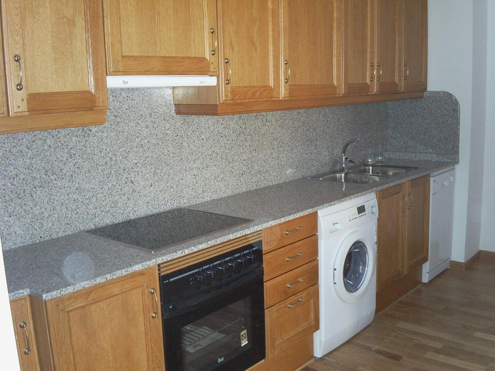 Apartaments Pirinenc Esterri d'Àneu Esterno foto